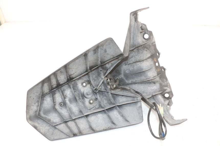 photo de BAVETTE ARRIERE YAMAHA XMAX X-MAX ABS 125 (2017 - 2020) - Vue d’ensemble