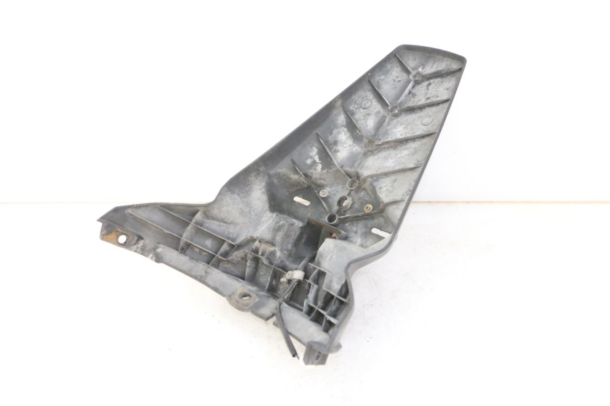 photo de BAVETTE ARRIERE YAMAHA X-MAX XMAX ABS 250 (2010 - 2012) - Zoom état d’usage