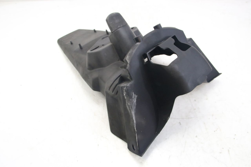 photo de BAVETTE ARRIERE YAMAHA XMAX X-MAX 125 (2006 - 2009) - Autre angle de vue