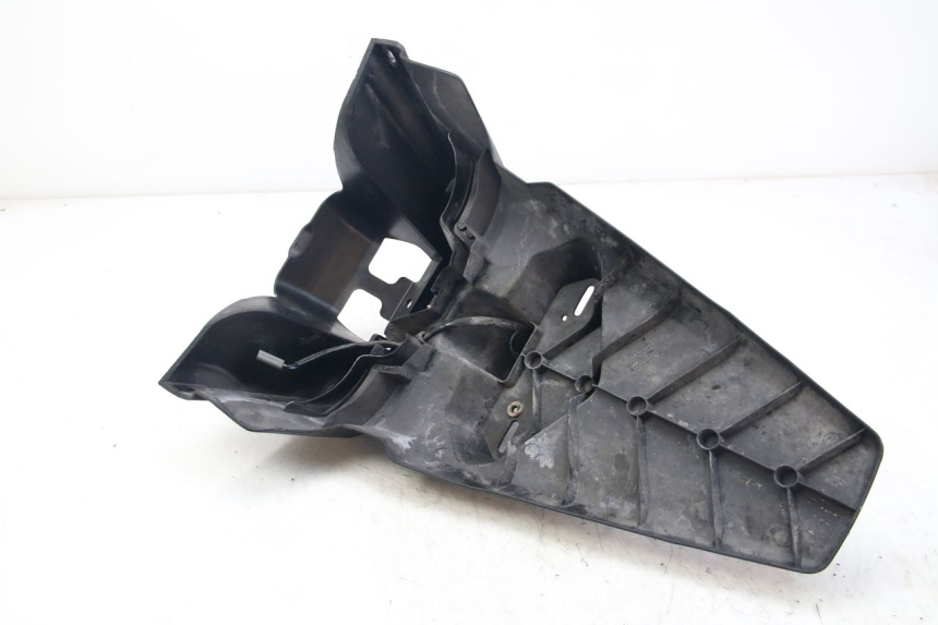 photo de BAVETTE ARRIERE YAMAHA XMAX X-MAX 125 (2006 - 2009) - Vue d’ensemble