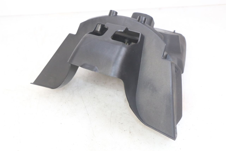 photo de BAVETTE ARRIERE YAMAHA XMAX X-MAX 125 (2006 - 2009) - Autre angle de vue