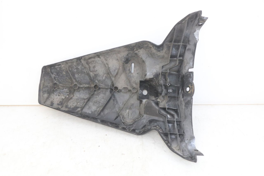 photo de BAVETTE ARRIERE YAMAHA X-MAX XMAX 125 (2010 - 2013) - Détail de la pièce