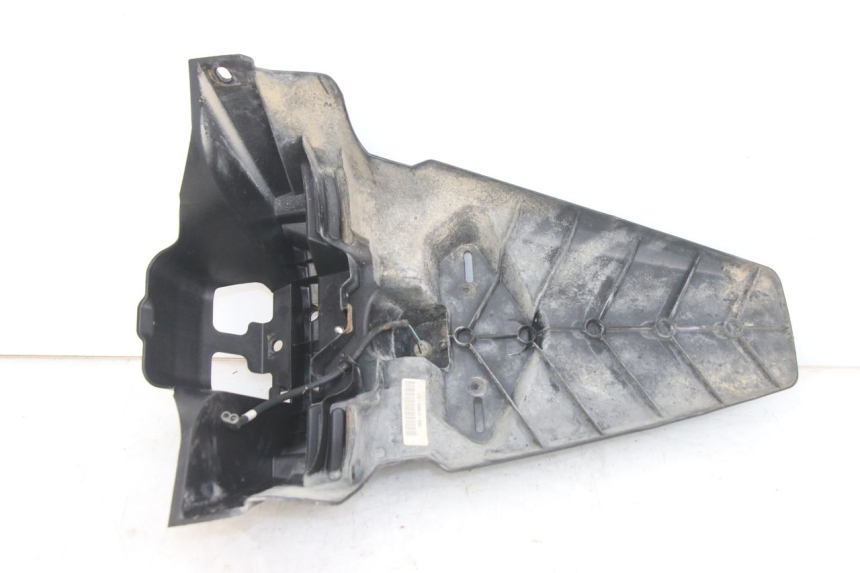 photo de BAVETTE ARRIERE YAMAHA X-MAX XMAX 250 (2006 - 2009) - Détail de la pièce