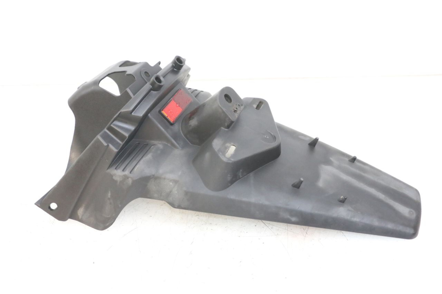 photo de BAVETTE ARRIERE YAMAHA XMAX X-MAX 125 (2006 - 2009) - Gros plan technique