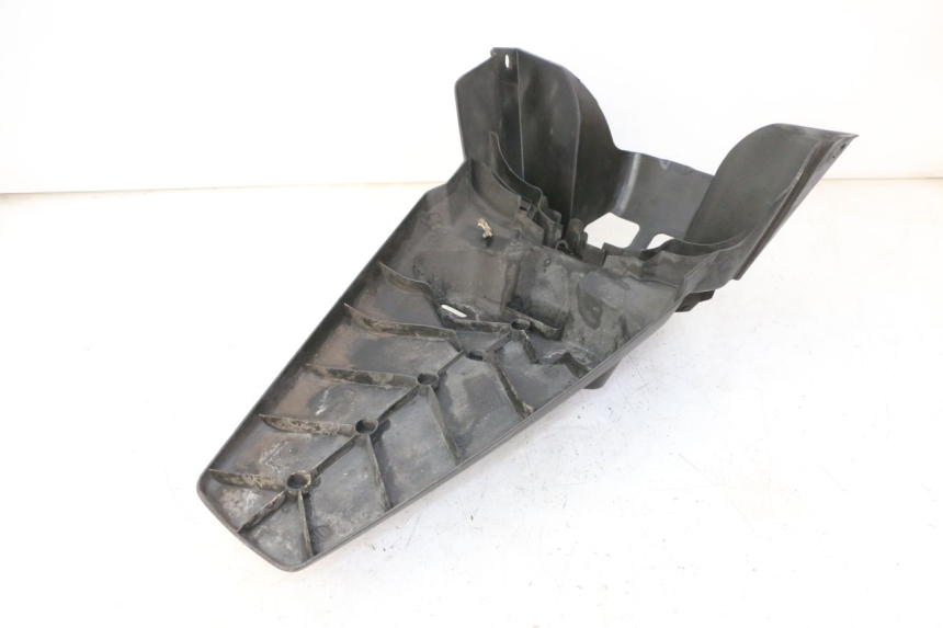 photo de BAVETTE ARRIERE YAMAHA X-MAX XMAX 250 (2006 - 2009) - Zoom état d’usage