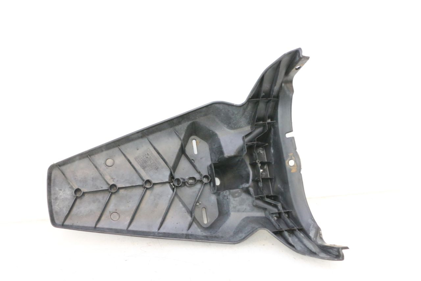 photo de BAVETTE ARRIERE YAMAHA X-MAX XMAX 125 (2010 - 2013) - Points de fixation