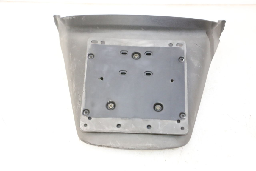 photo de BAVETTE ARRIERE PIAGGIO XEVO - X EVO 125 (2007 - 2017) - Détail de la pièce