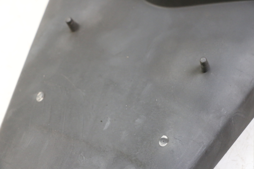 photo de BAVETTE ARRIERE YAMAHA X-MAX XMAX ABS 250 (2010 - 2014) - Points de fixation