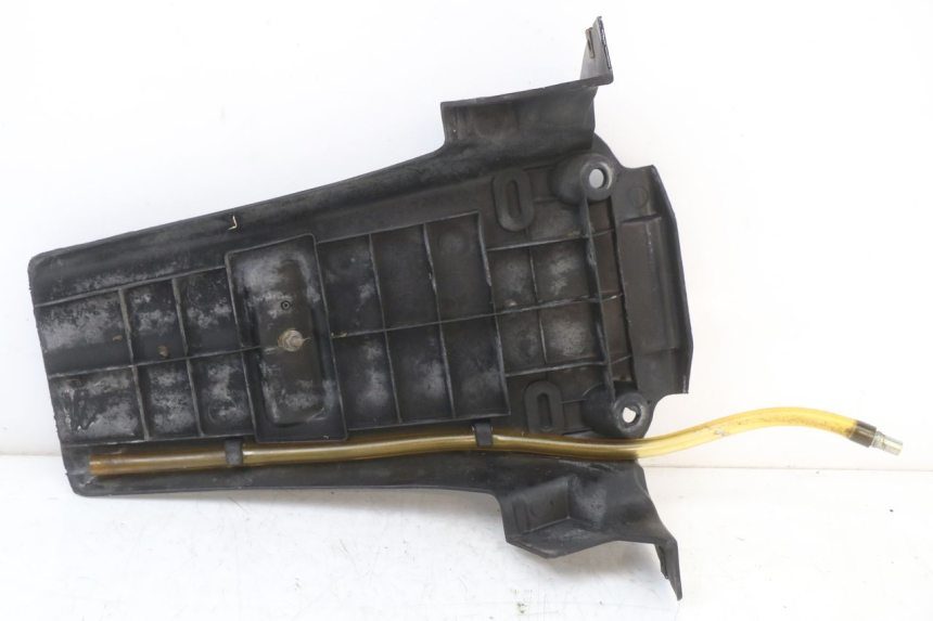 photo de BAVETTE ARRIERE YAMAHA YE ZEST 50 (1992 - 1998) - Autre angle de vue