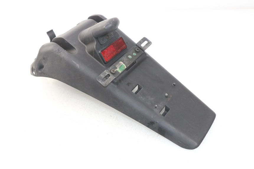 photo de BAVETTE ARRIERE YAMAHA YP MAJESTY 125 (2007 - 2010) - Gros plan technique