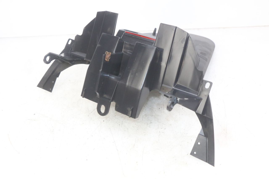 photo de BAVETTE ARRIERE YAMAHA YP MAJESTY 400 (2004 - 2008) - Autre angle de vue