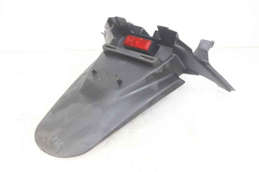 photo de BAVETTE ARRIERE YAMAHA YP MAJESTY 400 (2004 - 2008) - Gros plan technique