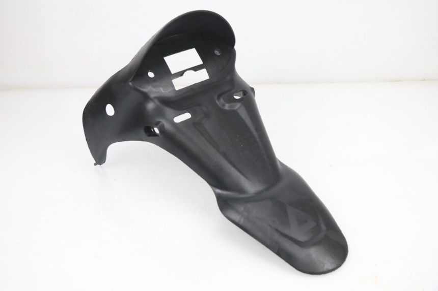 photo de BAVETTE ARRIERE YIYING YY125T-6 125 (2006 - 2014) - Vue principale