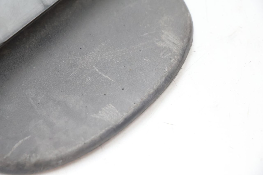 photo de BAVETTE ARRIERE PIAGGIO ZIP 4T 50 (2006 - 2017) - Points de fixation