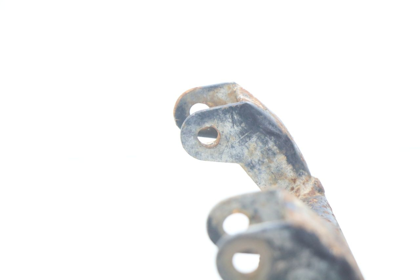 photo de BEQUILLE CENTRALE TAOTAO BEATBOX 2 50 (2005 - 2017) - Points de fixation