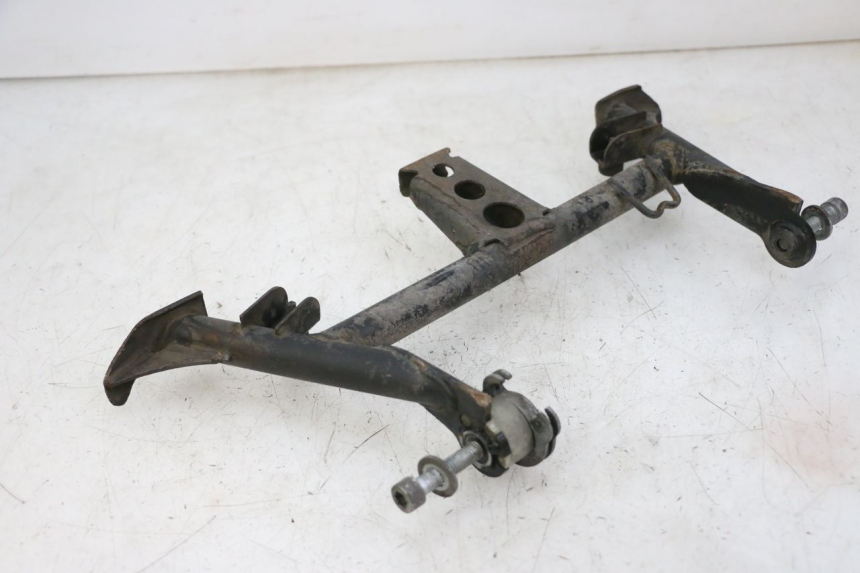 photo de BEQUILLE CENTRALE BMW C1 125 (2000 - 2003) - Autre angle de vue