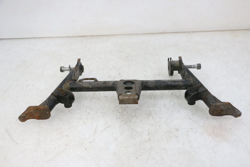 photo de BEQUILLE CENTRALE BMW C1 125 (2000 - 2003) - Gros plan technique