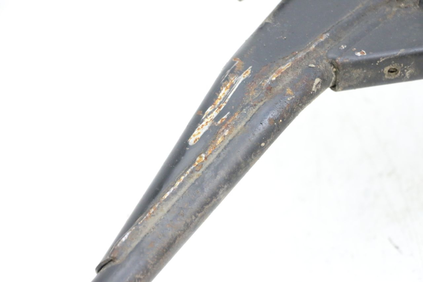 photo de BEQUILLE CENTRALE SUZUKI BURGMAN EXECUTIVE ABS 650 (2006 - 2012) - Détail de la pièce