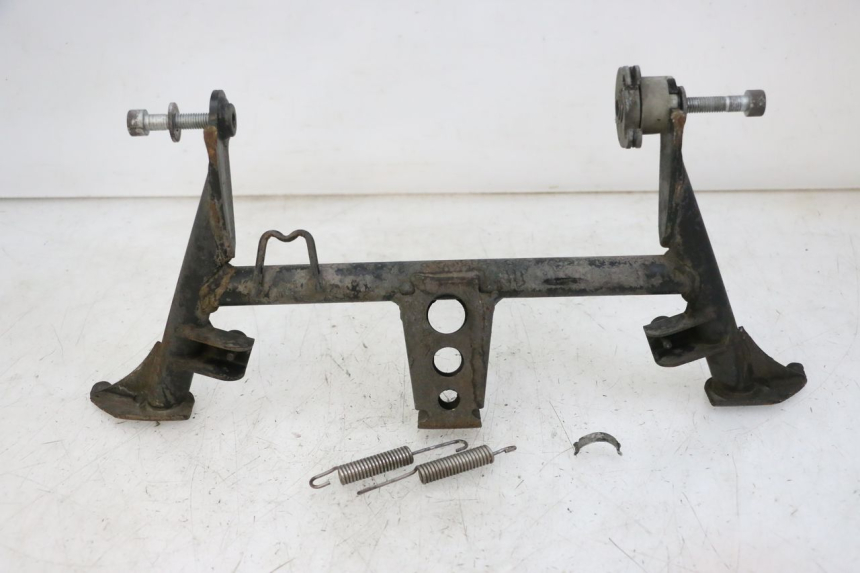 photo de BEQUILLE CENTRALE BMW C1 125 (2000 - 2003) - État de surface