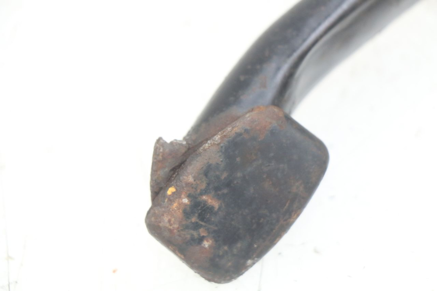 photo de BEQUILLE CENTRALE HONDA CBR F SC25 1000 (1989 - 1992) - Gros plan technique