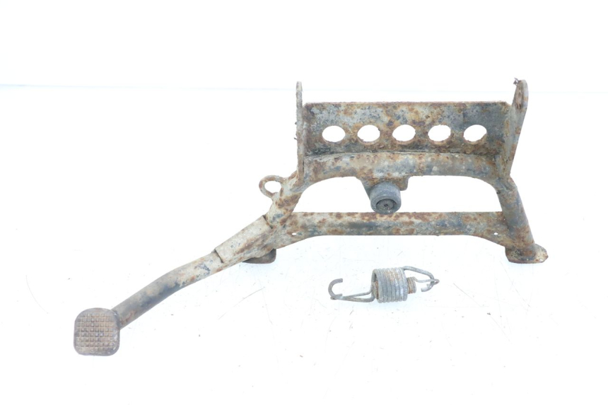 photo de BEQUILLE CENTRALE YAMAHA CYGNUS X 125 (2004 - 2007) - Gros plan technique