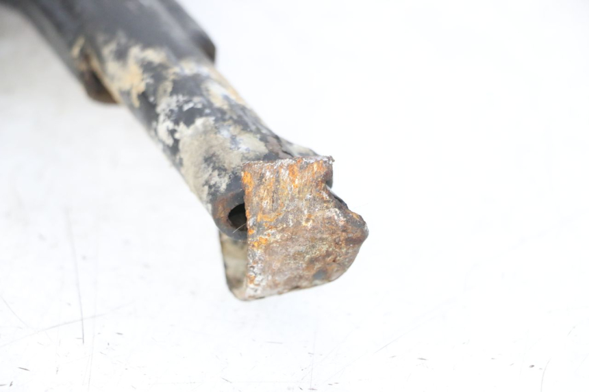 photo de BEQUILLE CENTRALE PEUGEOT ELYSTAR 50 (2002 - 2014) - Autre angle de vue