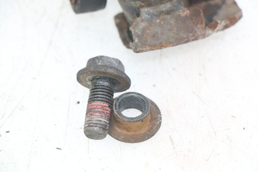 photo de BEQUILLE CENTRALE HONDA FES PANTHEON 2T 125 (1998 - 2002) - Zoom composants