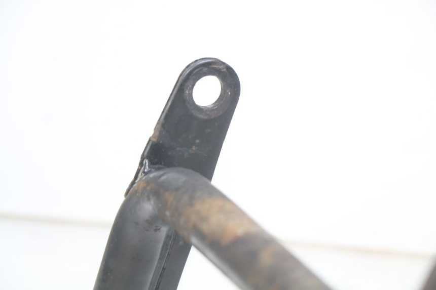 photo de BEQUILLE CENTRALE HONDA FES PANTHEON 2T 125 (1998 - 2002) - Zoom état d’usage