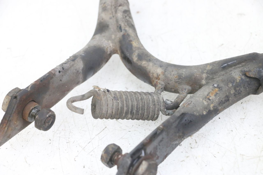 photo de BEQUILLE CENTRALE YAMAHA FJ 3CX 1200 (1986 - 1996) - Autre angle de vue