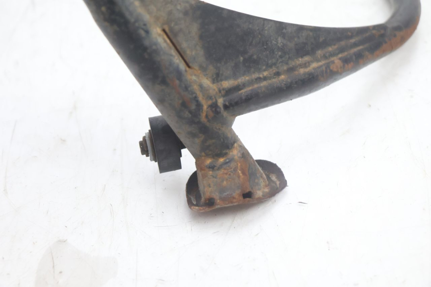photo de BEQUILLE CENTRALE HONDA FJS SILVER WING SILVERWING 400 (2005 - 2008) - Autre angle de vue