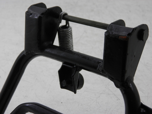 photo de BEQUILLE CENTRALE JM MOTOR JULIA 50 (2010 - 2014) - Vue d’ensemble