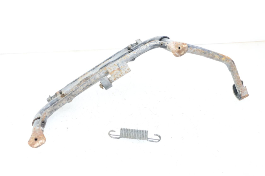 photo de BEQUILLE CENTRALE SYM JOYMAX 125 (2010 - 2017) - Détail de la pièce