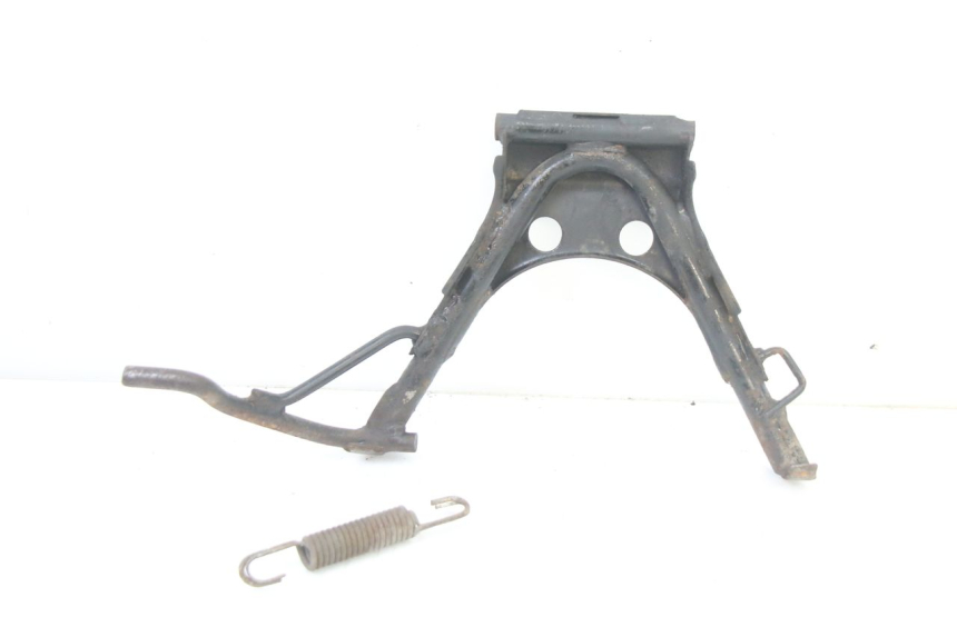 photo de BEQUILLE CENTRALE PEUGEOT KISBEE 2T 50 (2010 - 2017) - Autre angle de vue