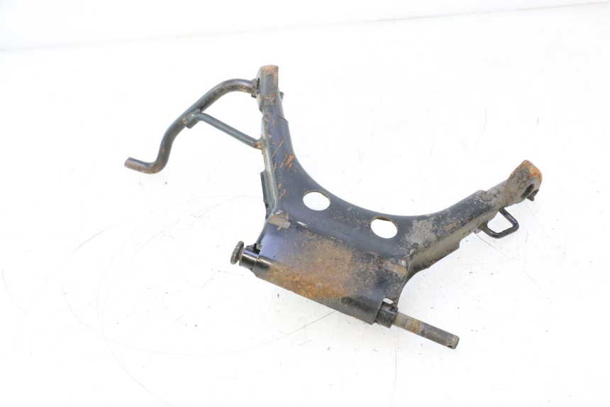 photo de BEQUILLE CENTRALE PEUGEOT KISBEE 2T 50 (2010 - 2017) - Points de fixation