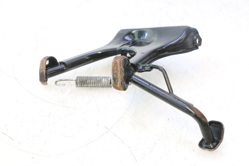 photo de BEQUILLE CENTRALE PEUGEOT KISBEE 4T 50 (2018 - 2022) - Zoom état d’usage