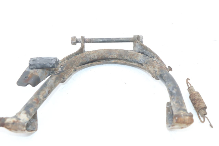 photo de BEQUILLE CENTRALE RENAULT KOURANOS 125 (2001 - 2004) - Points de fixation