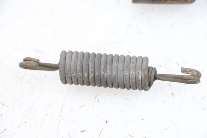 photo de BEQUILLE CENTRALE KYMCO LIKE 125 (2009 - 2016) - Zoom composants