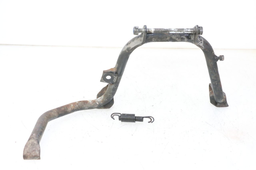 photo de BEQUILLE CENTRALE PIAGGIO MP3 LT 300 (2010 - 2016) - Points de fixation