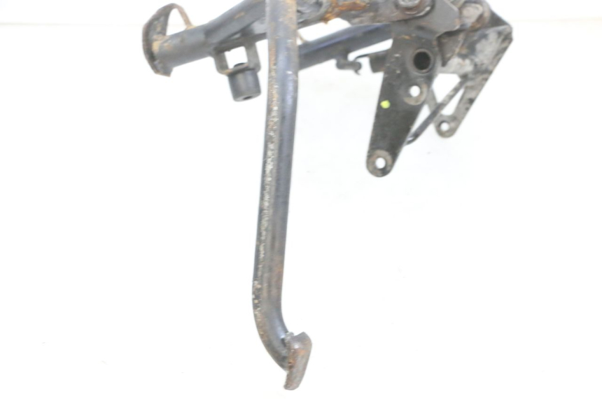 photo de BEQUILLE CENTRALE PIAGGIO MP3 LT 400 (2007 - 2012) - Zoom état d’usage