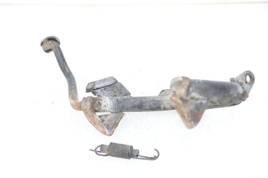 photo de BEQUILLE CENTRALE PIAGGIO VESPA LX 150 (2005 - 2013) - Gros plan technique