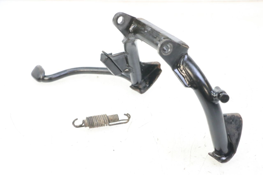 photo de BEQUILLE CENTRALE PIAGGIO ZIP 4T 50 (2018 - 2020) - Autre angle de vue