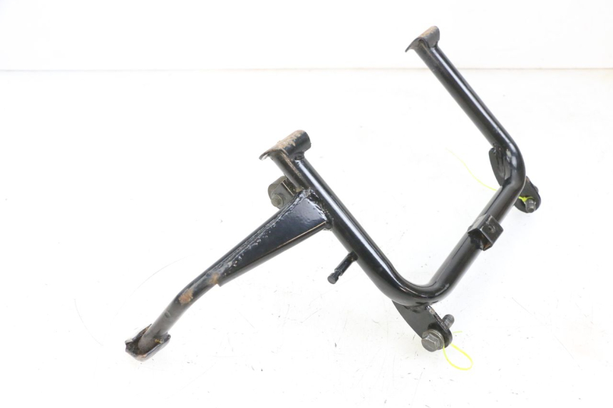 photo de BEQUILLE CENTRALE EFUN PUSA 1 - Détail de la pièce