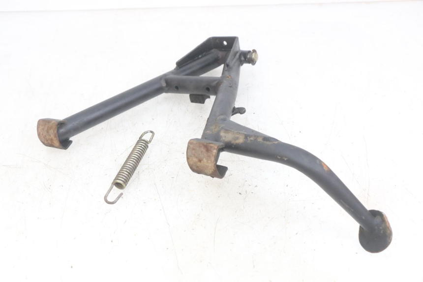 photo de BEQUILLE CENTRALE YAMASAKI ROADSTER 50 (2013 - 2018) - Zoom état d’usage