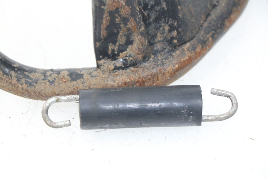 photo de BEQUILLE CENTRALE JM MOTORS SANTANA 50 (2014 - 2023) - Points de fixation