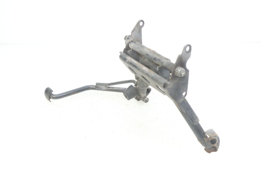 photo de BEQUILLE CENTRALE PEUGEOT SATELIS 125 (2010 - 2012) - État de surface