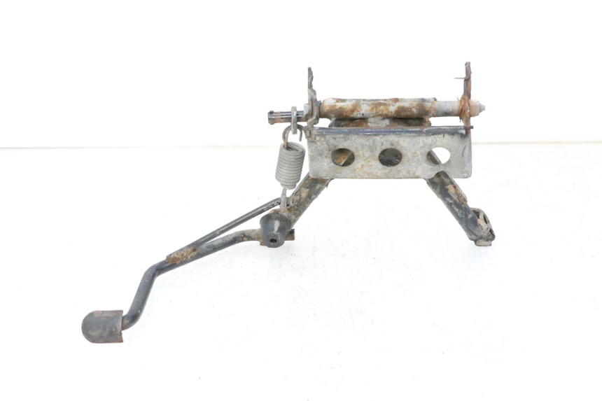 photo de BEQUILLE CENTRALE PEUGEOT SATELIS 125 (2013 - 2018) - Autre angle de vue