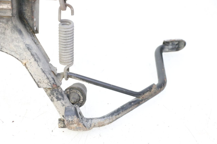 photo de BEQUILLE CENTRALE PEUGEOT SATELIS 125 (2010 - 2012) - Zoom état d’usage