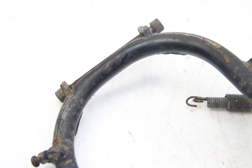 photo de BEQUILLE CENTRALE APRILIA SCARABEO 4T 50 (2009 - 2017) - Gros plan technique