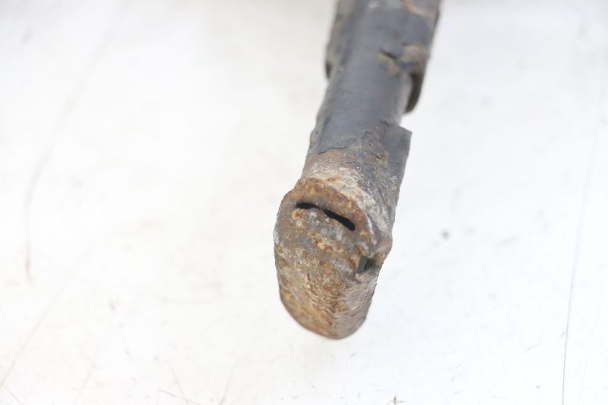 photo de BEQUILLE CENTRALE PEUGEOT SPEEDFIGHT 100 (1997 - 2007) - Autre angle de vue