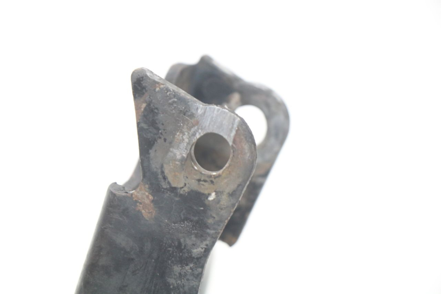 photo de BEQUILLE CENTRALE APRILIA SR LC 50 (1997 - 2004) - Détail de la pièce